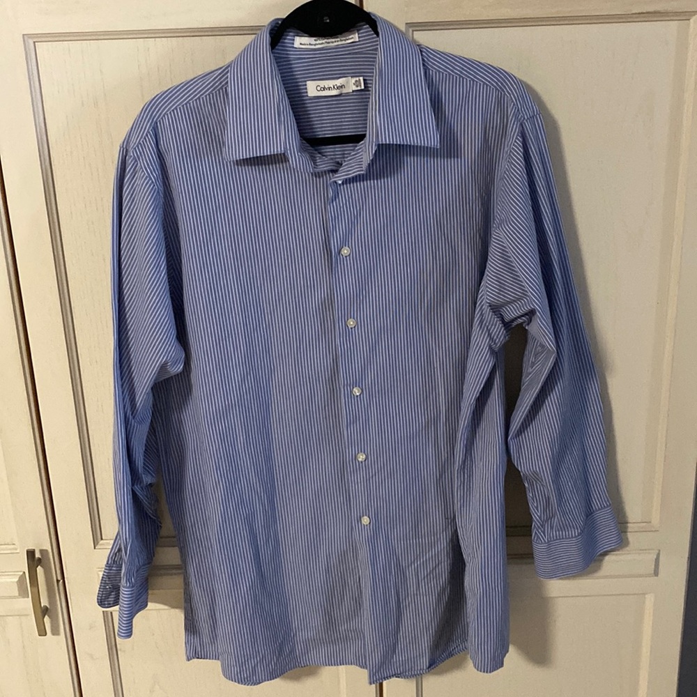 Mens dress shirt by Calvin Klein - Picture 1 of 5